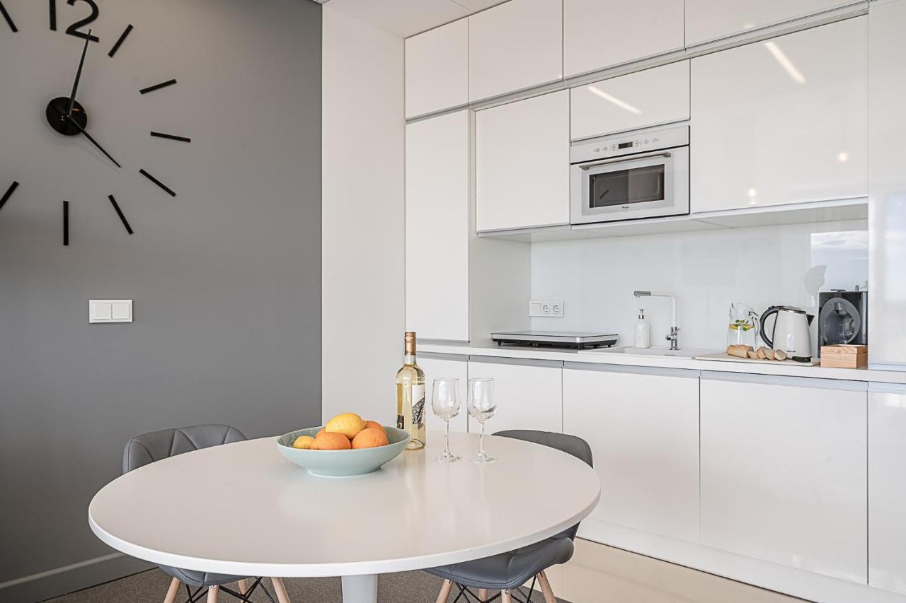 Rentplanet - Apartament Sky Tower Вроцлав Экстерьер фото